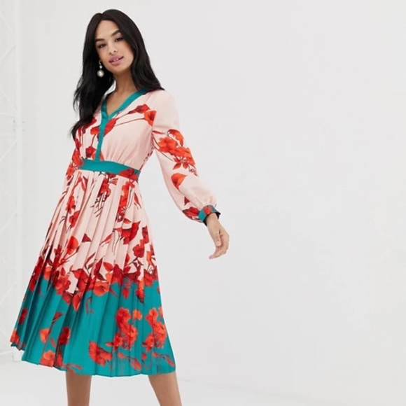 Ted Baker “Karolyn” dress. - Picture 2 of 7